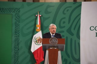 López Obrador afirmó que su gobierno trabaja para sacar de la pobreza a millones de pobres y construir una 'nueva clase media', más humana, más fraterna y más solidaria. (EL UNIVERSAL)