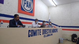 Panistas en Lerdo marcan una línea 'azul' con el Gobierno municipal y aseguran que no se sienten condicionados a la alianza. (EL SIGLO DE TORREÓN)
