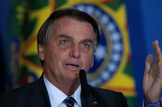 El presidente de Brasil, Jair Bolsonaro, afirmó este viernes que un gobernador de Brasil que se declaró abiertamente homosexual en una entrevista televisiva está utilizando ese anuncio para promover su candidatura a las elecciones presidenciales del próximo año. (ARCHIVO) 
