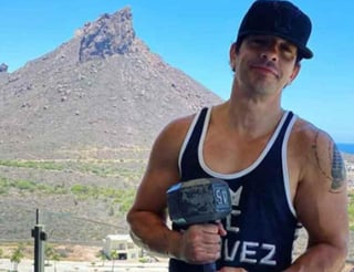 Este fin de semana el cantante Yahir compartió en redes sociales algunas fotografías y videos de la lluvia que llegó a Hermosillo, Sonora tras varios meses de sequía. (ESPECIAL)