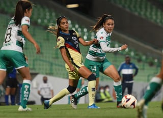 Las Guerreras ya conocieron el calendario del Apertura 2021 de la Liga MX Femenil. Las Águilas del América, serán el primer rival de las albiverdes del torneo y en el Estadio Corona. (EL SIGLO DE TORREÓN)