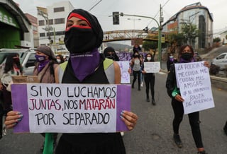 Bolivia registra 53 feminicidios y 14 infanticidios en lo que va de año, luego de que este fin de semana se reportara la muerte violenta de una mujer en la ciudad de El Alto y el crimen contra un menor de solo dos años en el departamento de Chuquisaca. (ARCHIVO) 