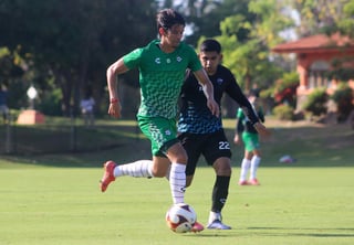 Santos Laguna encaró su segundo partido de pretemporada rumbo al Apertura 2021 de la Liga MX. Igualó 4-4 en Barra de Navidad, Jalisco ante la Jaiba Brava, su “hermano” de Grupo Orlegi que milita en la Liga Expansión.