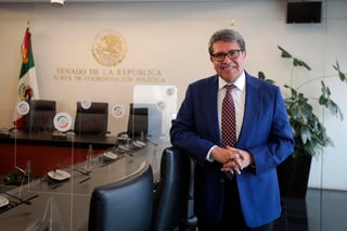 Ricardo Monreal Ávila, presidente de la Junta de Coordinación Política del Senado, denunció que su teléfono celular fue hackeado, lo que le impide acceder a las aplicaciones. (ARCHIVO)