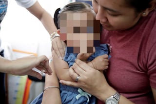 La vacunación se realizó durante la mañana del sábado en una plaza comercial ubicada al sur de Saltillo.
(ARCHIVO)
