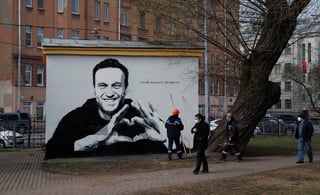 Las autoridades rusas han restringido el acceso al sitio web del líder opositor Alexei Navalni, quien está preso, así como a decenas de sitios que son operados por sus aliados, informó el lunes el equipo de Navalni. (ARCHIVO) 
