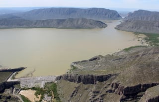El Gobierno de Coahuila contará con una bolsa de 200 millones de pesos para iniciar las obras primarias del proyecto 'Agua Saludable para la Laguna', que pretende potabilizar agua de las presas. (ARCHIVO)
