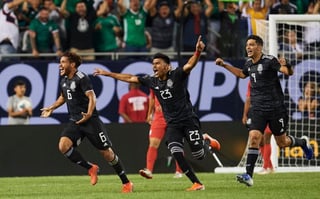 México llegó con apuros hasta la última parada en la defensa de su más reciente título de la Copa Oro y enfrentará el domingo a Estados Unidos en el Allegiant Stadium de Las Vegas, para definir al monarca de la CONCACAF.