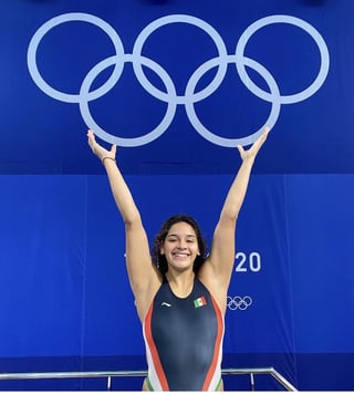 La mexicana Aranza Vázquez se clasificó a la final de trampolín tres metros, en su debut olímpico luego de ejecutar sus cinco clavados con buena hechura y acumular 318.60 unidades.
(ARHCIVO) 