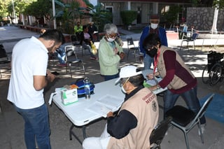En La Laguna piden paciencia para la incorporación al programa para la Pensión del Bienestar de las Personas Adultas Mayores. (ARCHIVO)