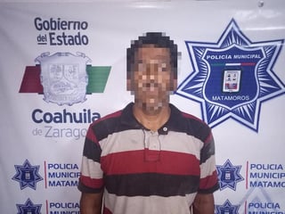 El hombre fue detenido por personal de la Dirección de Seguridad Pública de Matamoros.