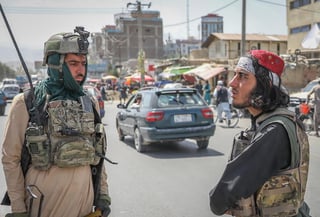 Los insurgentes capturan las principales ciudades en cuestión de días casi sin resistencia de las fuerzas de seguridad afganas, entrenadas y equipadas por Estados Unidos y sus aliados. (EFE)