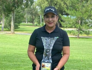 Rosy Rocha Rivera, golfista del Campestre Gómez Palacio, obtuvo el título en la categoría Damas A, dentro del Torneo Anual del Campestre Durango en su edición 2021.