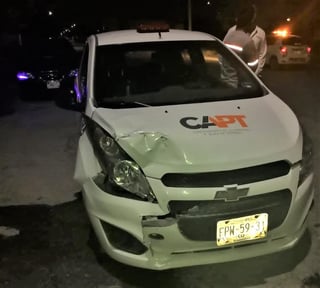 El vehículo señalado como responsable es un Chevrolet Spark, color blanco, modelo 2018, que era conducido por Juan Gerardo de 26 años de edad.
(EL SIGLO DE TORREÓN)