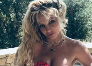 Luego de que se informara sobre el avance del caso de Britney Spears contra la tutela de su padre, en donde se aseguraba que él ya había accedido a dejar de ser el responsable de las decisiones de su hija, ella se liberó en Instagram. 