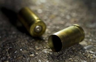  Sujetos armados atacaron a tiros a elementos de la Policía Ministerial en la ciudad de Uruapan, Michoacán, donde no se reportan muertos ni lesionados. (ARCHIVO)