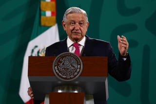 López Obrador basó su optimismo, en primer lugar, en las oportunidades que brinda el nuevo Tratado entre México, Estados Unidos y Canadá (T-MEC), con poco más de un año en vigor.
(EFE)