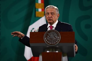 López Obrador dijo: 'No hemos expulsado a ningún extranjero por intervenir en asuntos que tienen que ver con los mexicanos, y lo celebro, porque antes sí se aplicaba el 33'.
(EFE)
