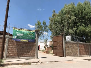 La Dirección General de Seguridad Pública de la ciudad de Torreón, informó sobre la detención de dos sujetos señalados por su presunta responsabilidad en el delito de robo a institución educativa. (EL SIGLO DE TORREÓN)