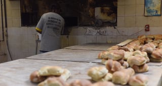 El pan subirá de precio a partir del 19 de septiembre a 8 pesos el francés y 9 el de dulce. (EL SIGLO DE TORREÓN)