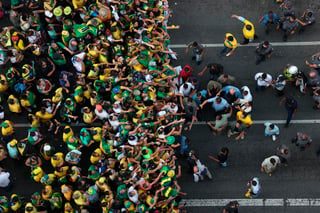 El presidente del Supremo de Brasil, Luis Fux, les advirtió este miércoles a los seguidores del gobernante Jair Bolsonaro que 'nadie cerrará' esa corte y dijo que la desobediencia a las decisiones del tribunal constituye un 'crimen'. (ARCHIVO) 