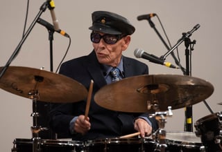 El jazzista mexicano Tino Contreras, pionero del género en el país y autor de la “Misa en Jazz” que hasta este año se mantuvo activo incursionando en los terrenos del streaming, falleció. Tenía 97 años. (ARCHIVO) 
