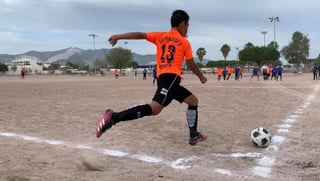 La directiva del tradicional circuito de futbol infantil, recalcó a los entrenadores, que los jugadores deben llevar sus credenciales (ARCHIVO) 