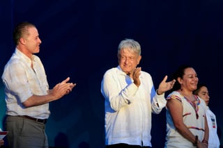 López Obrador había invitado a sumarse a su Administración al gobernador de Sinaloa, de extracción priista, Quirino Ordaz Coppel, para desempeñarse como embajador de México en España. (ARCHIVO)