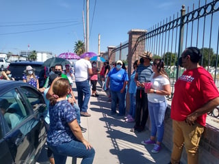 La protesta de los maestros de la Sección 38 del SNTE se hizo sobre la Torreón-Matamoros.