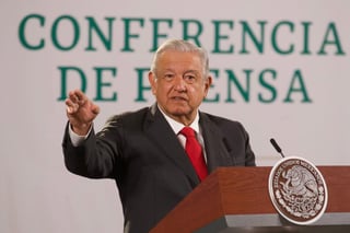 El presidente Andrés Manuel López Obrador no sólo defendió a la directora del Conacyt, María Elena Álvarez-Buylla y la definió como una científica 'honesta, de principios y con ideales y una directora de primera' (ARCHIVO) 