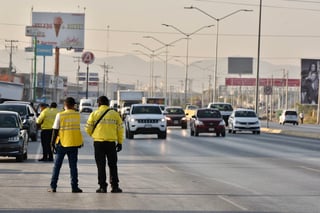 Pide alcalde de Torreón mayor colaboración y menos críticas respecto a los operativos de prevención de accidentes. (ARCHIVO)