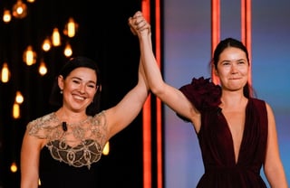 La directora mexicana de origen salvadoreño Tatiana Huezo se ha alzado con el premio a la mejor película de la sección Horizontes Latinos del 69 Festival de Cine de San Sebastián por 'Noche de fuego'.