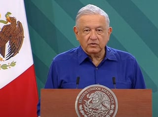 López Obrador señaló que si tiene pruebas que las presente, pero manifestó que “¿con qué autoridad moral si su secretario de Seguridad Pública (Genaro García Luna) está en la cárcel, acusado de proteger a narcotraficantes?”.