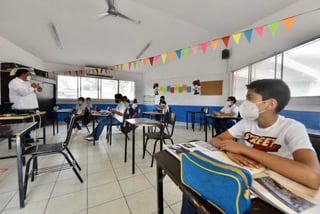 La Secretaría de Educación implementa tres filtros de corresponsabilidad en el hogar, el ingreso a las escuelas y los salones de clase. (ARCHIVO)