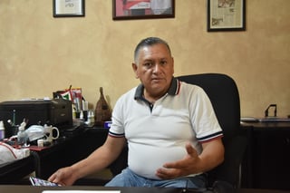 Líder local del PRI, Alberto Medina..