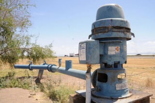 Un estudio técnico de la CAED revela una fuga de hasta 1,071 Mm3 de agua sin derecho, el equivalente al abasto de agua que recibiría toda la población en Torreón durante 10 años. (ARCHIVO)