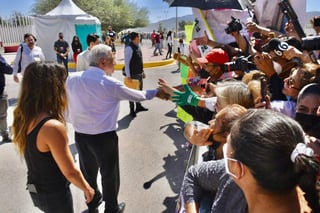 El presidente a su llegada a Lerdo, Durango. (ÉRICK SOTOMAYOR)