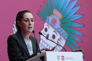 La jefa de Gobierno, Claudia Sheinbaum, informó que la escultura de 'La Joven de Amajac' sustituirá a Cristóbal Colón sobre Paseo de la Reforma. (ARCHIVO) 
