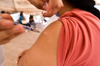 La funcionaria federal explicó que desconoce si los cinco jóvenes de Monclova ya recibieron en alguna otra parte del país la vacuna.