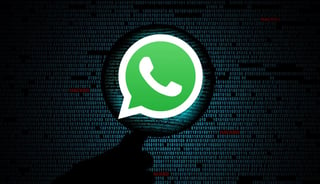Los mensajes binarios se han convertido en una nueva modalidad para hackear cuentas de WhatsApp (ESPECIAL) 
