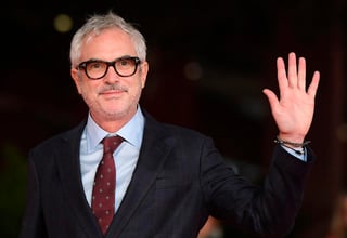 El cineasta mexicano Alfonso Cuarón declaró hoy su amor por el cine italiano y por las películas, directores y actores que le marcaron en su carrera, como Ettore Scola o Marcello Mastroianni, en un encuentro con el público en la Fiesta del Cine de Roma.