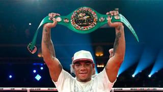 Oscar “Kaboom” Rivas consiguió una victoria vía por decisión unánime para levantar la nueva corona del peso Bridger del Consejo Mundial de Boxeo.