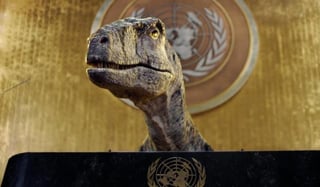 A través de un dinosaurio virtual, la ONU busca hacer consciencia entre la población sobre el cambio climático (CAPTURA) 