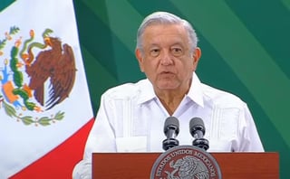 'Hay una buena noticia, ya se cumplió con el compromiso de aplicar cuando menos una dosis a todos los mexicanos, mujeres y hombres mayores de 18 años, ya avanzamos mucho', dijo el presidente.