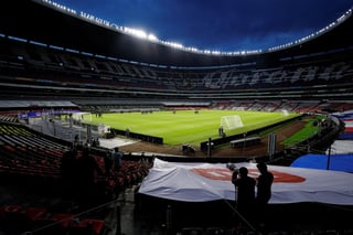 La Federación Mexicana de Futbol ha sido multada otra vez por actos discriminatorios y la Selección Mexicana lo pagará. (ARCHIVO)
