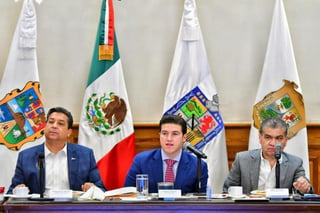 En el encuentro se abordó el tema de seguridad y también asistió el mandatario de Tamaulipas, Javier Cabeza de Vaca. (ARCHIVO)