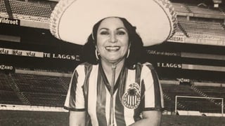 Chivas utilizó sus redes sociales para mandar un mensaje de apoyo a Carmen Salinas, actriz mexicana y una fiel seguidora rojiblanca.