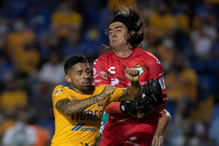 Los Guerreros de Santos Laguna se enfrentarán esta noche ante Tigres, en un duelo de cuartos de final a disputarse en el estadio Corona, por lo que en redes sociales ha despertado entre la afición la rivalidad entre ambos clubes norteños. 
