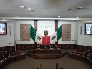 Previo a la presentación del Cuarto Informe de Gobierno, los lideres de las bancadas en el Congreso Local se pronunciaron sobre el trabajo de Miguel Riquelme.

