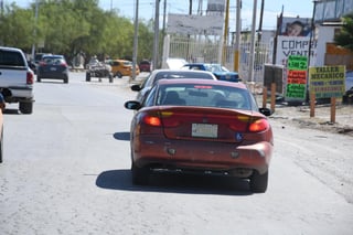 En Coahuila son entre 100 y 110 mil vehículos de procedencia extranjera que en la actualidad están de forma ilegal en el país, y la mayor parte se concentra en La Laguna. (ARCHIVO)